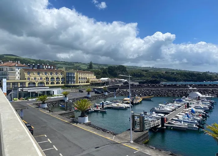 Hotel Vinha Da Areia 3*